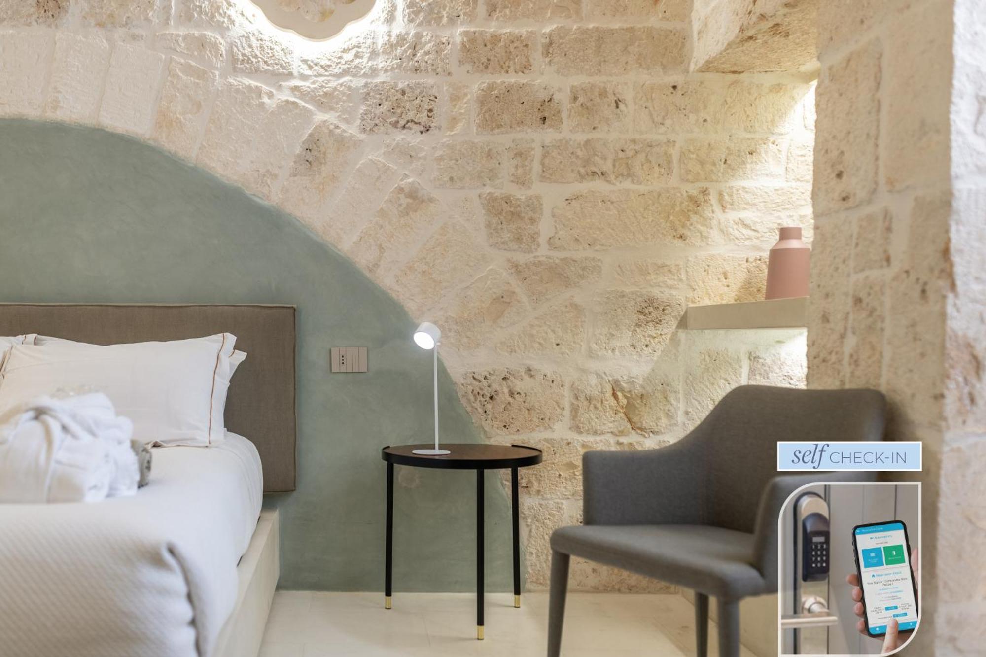 Vico Bianco Raro Smart Rooms Collection Остуни Экстерьер фото